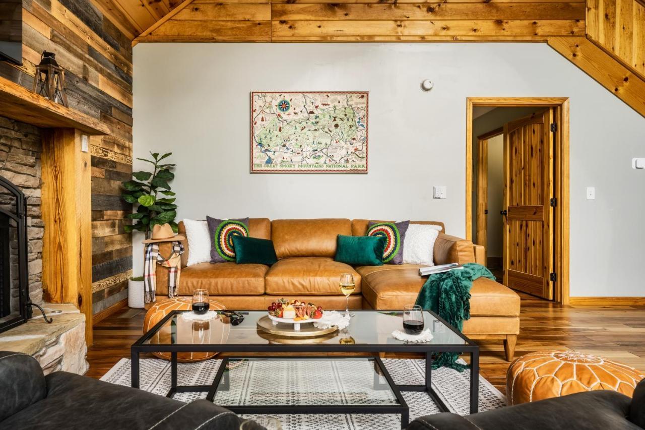 Mountainside - New Luxury Cabin-Fire Table-Hot Tub-3 Pools-Ps5-Bears Gatlinburg Zewnętrze zdjęcie