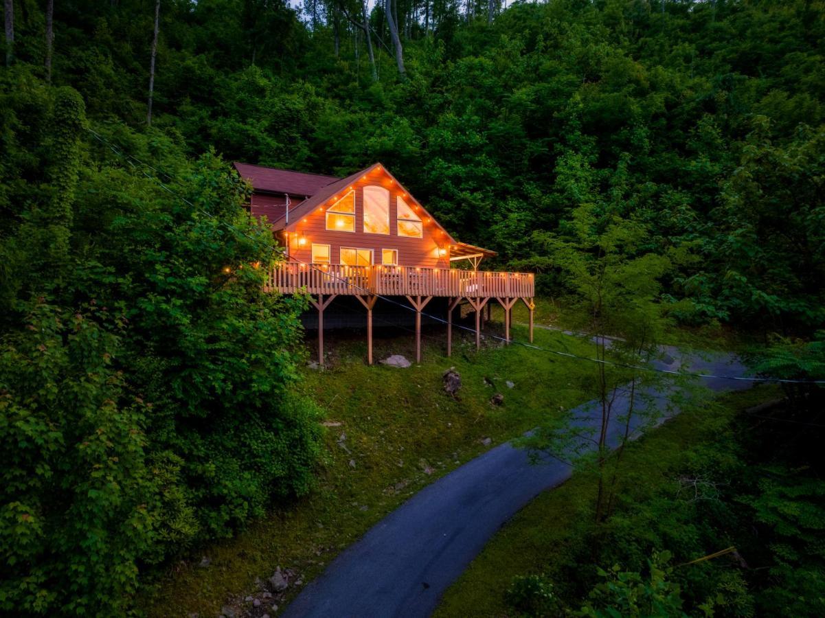 Mountainside - New Luxury Cabin-Fire Table-Hot Tub-3 Pools-Ps5-Bears Gatlinburg Zewnętrze zdjęcie