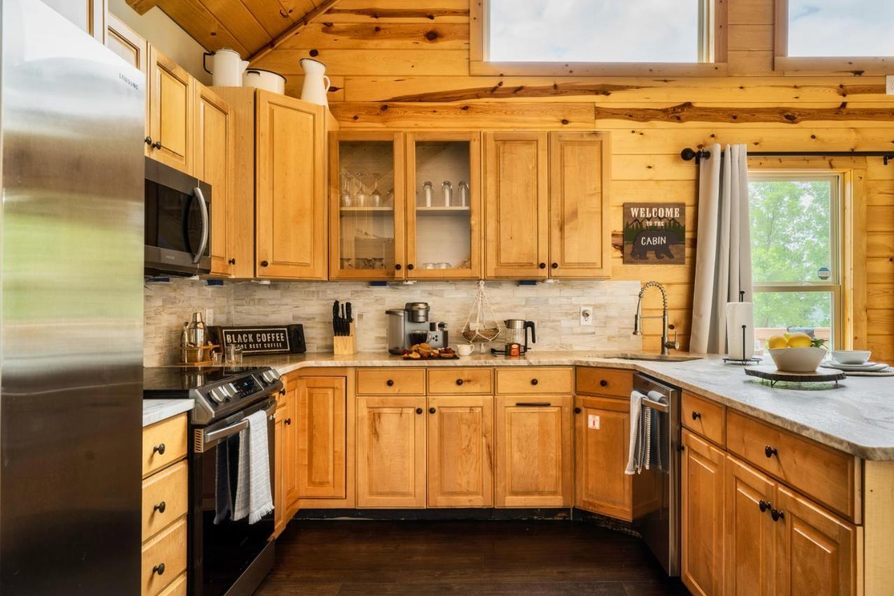 Mountainside - New Luxury Cabin-Fire Table-Hot Tub-3 Pools-Ps5-Bears Gatlinburg Zewnętrze zdjęcie